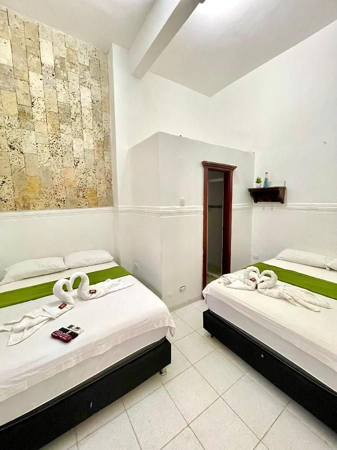 Mangata Hotel *